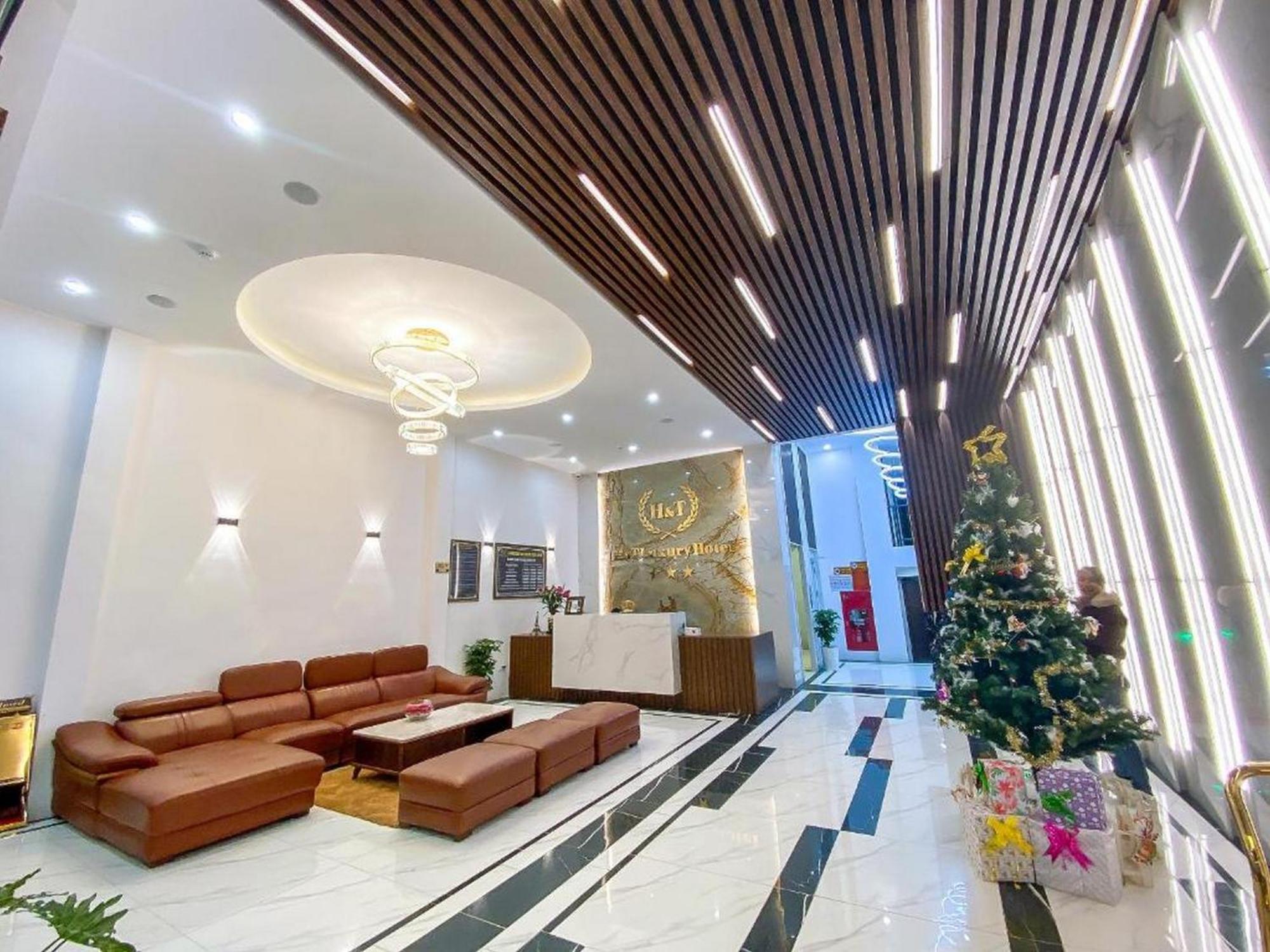H&T Luxury Hotel Sa Pa Exterior photo